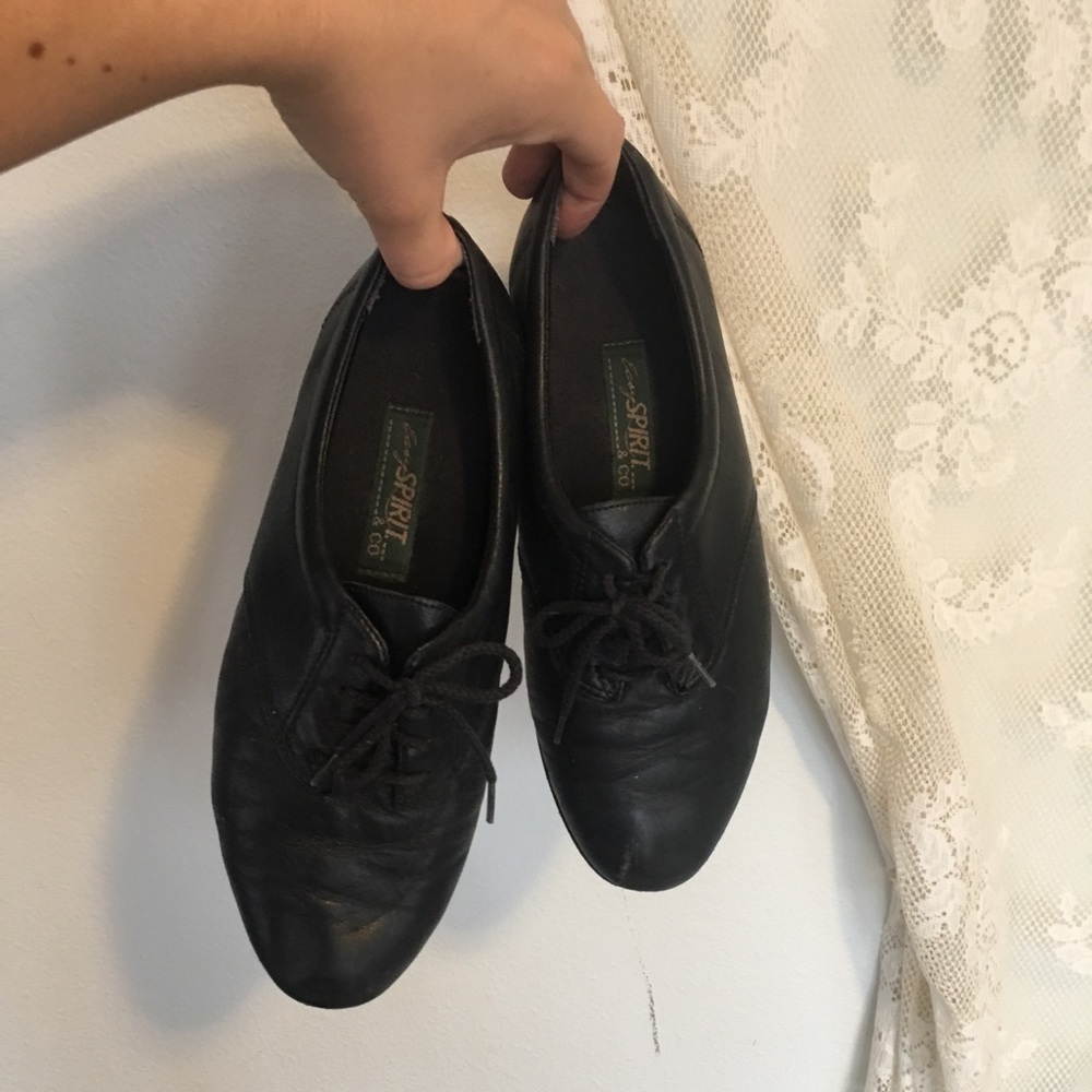 Black Vintage Flats